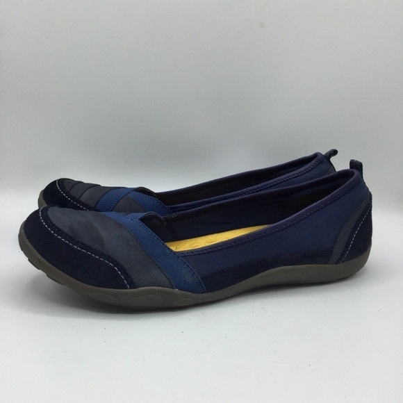 Clarks Blue and Gray Flats - Picture 2 of 13